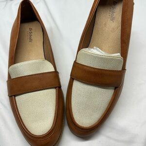 Dr. Scholl's Women's Tan and Cream Loafers